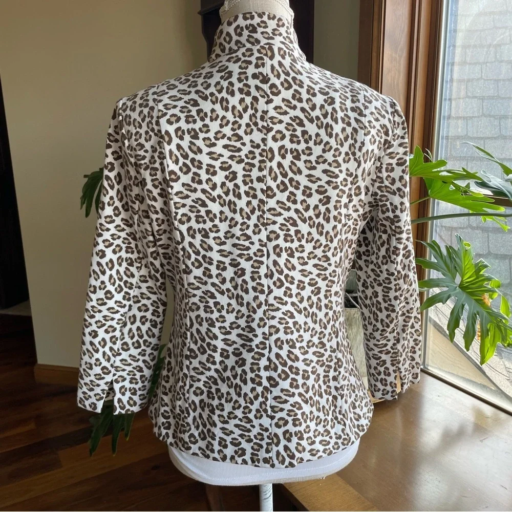 Doncaster Snow Leopard Print Stand Collar Blazer Jacket - Picture 3 of 12